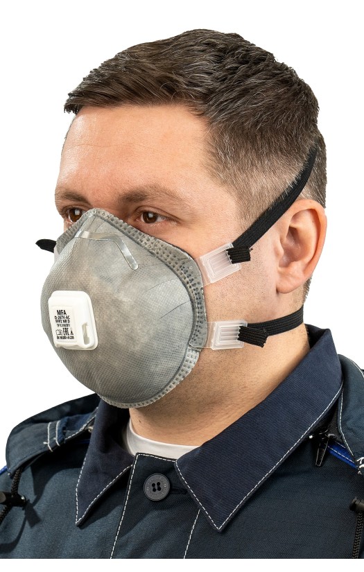 Полумаска фильтрующая MFA, модель D-267V-AC (класс защиты FFP2) с клапаном выдоха, с угольным фильтром