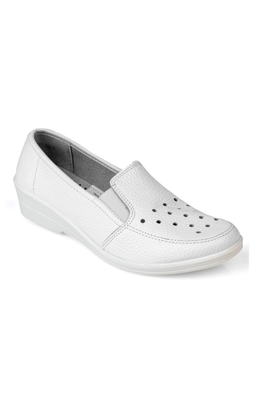 Туфли женские «Адель», белые, с перфорацией